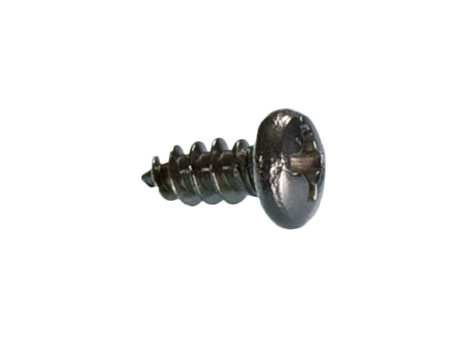 Self tapping screw